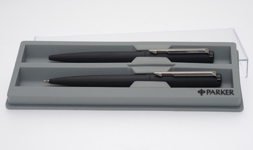 Parker vector set i mattsvart